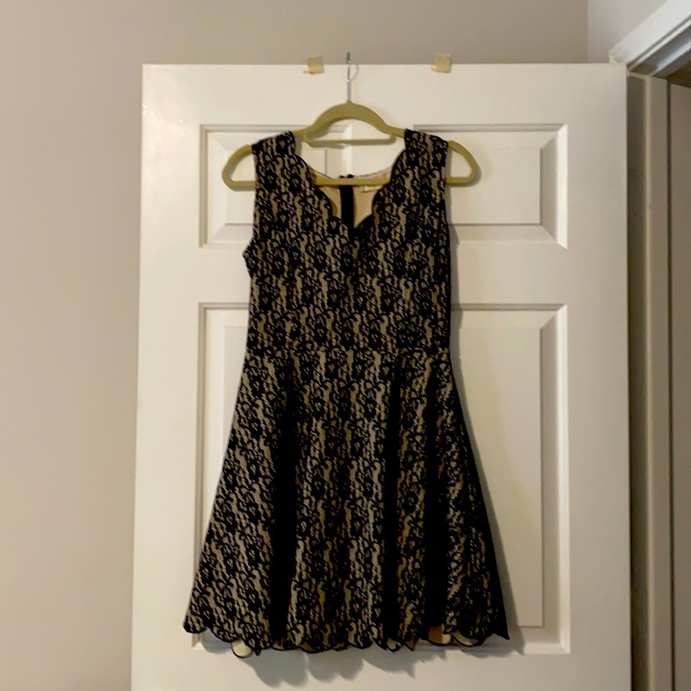 Adorable cocktail dress!
